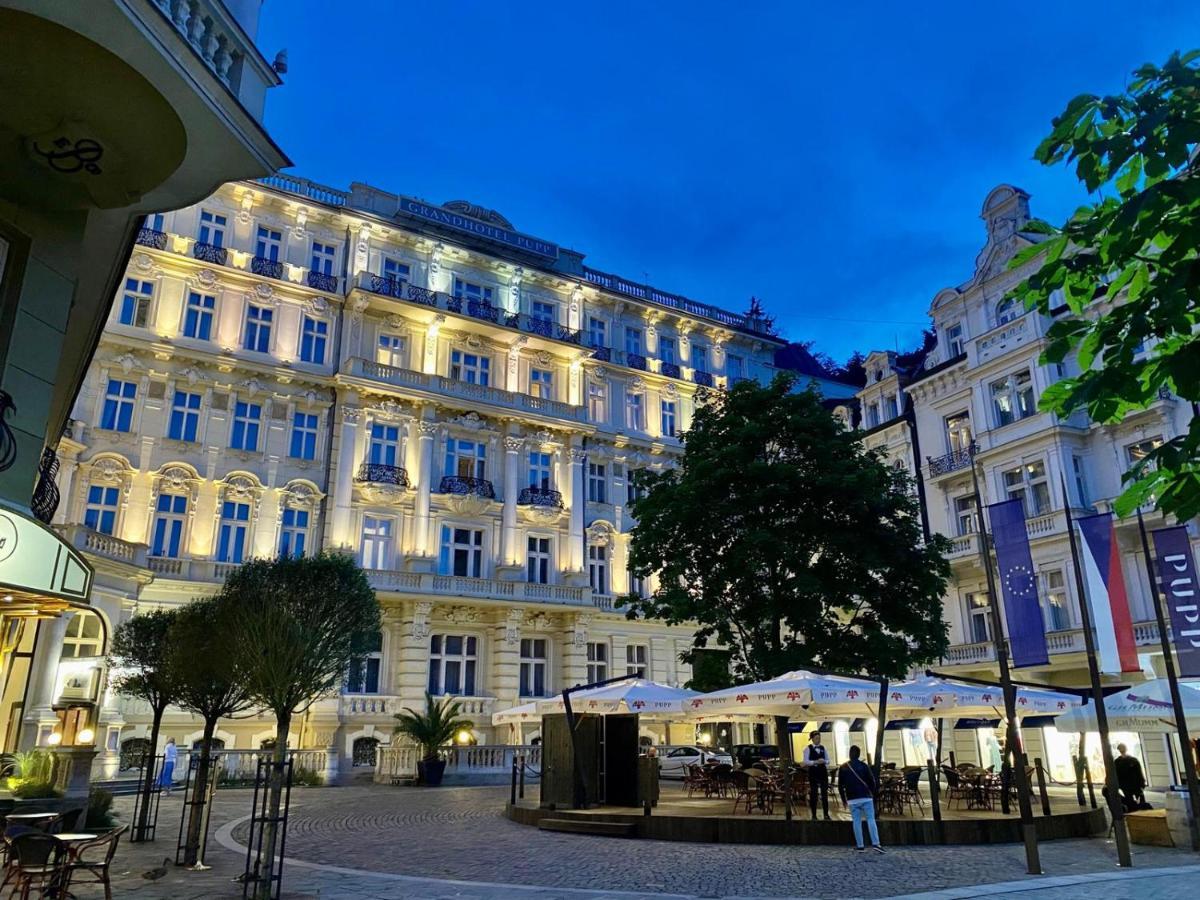 Apartma Marie 1880 カルロヴィ・ヴァリ エクステリア 写真